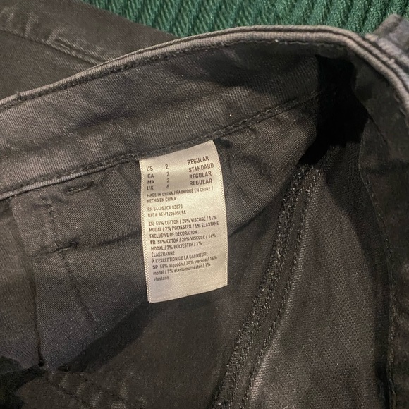 AE Jeans - Picture 2 of 5